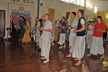 Gaurapurnima_14