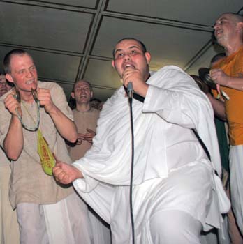 Gaurapurnima_96